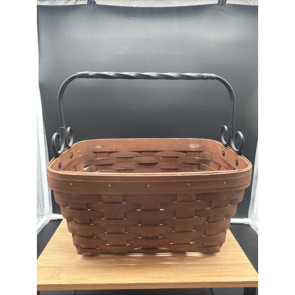 Longaberger 2012 Artisan Medium Basket Wrought Iron Handle Dark Stain
